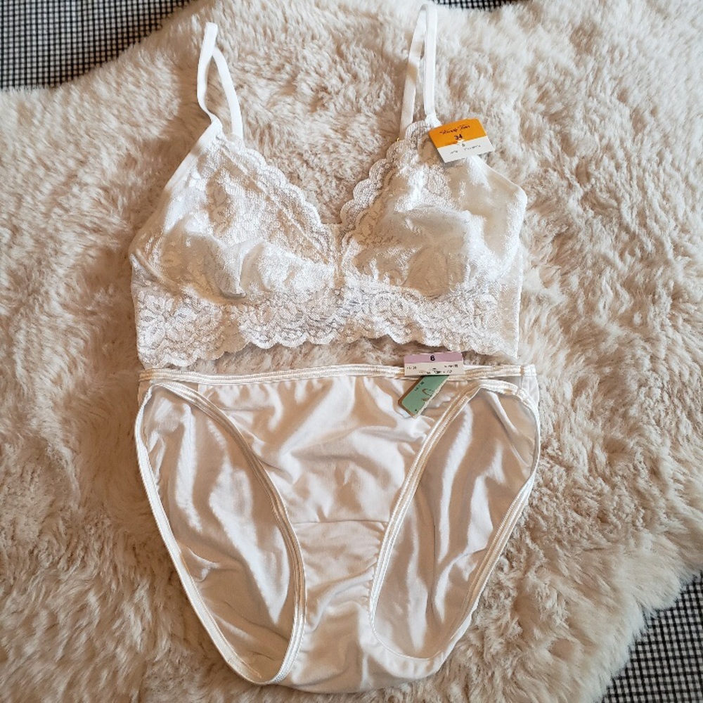VANITY FAIR Cami Bra & Bikini